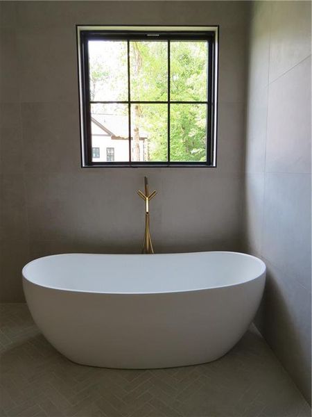 Close-up of interior finishes inside a home in , Acworth (Image 14).