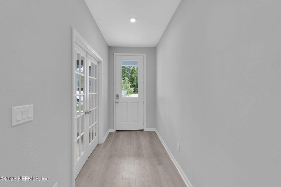 Spacious, unfurnished interior of a new home in Landing at Olde Florida, St. Augustine (Image 24).
