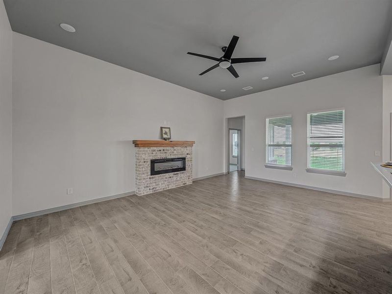 Image 12 of a home in .