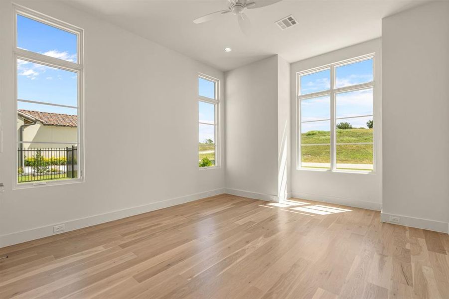 Spacious, unfurnished interior of a new home in , Fort Worth (Image 23). Spacious, unfurnished interior of a new home in , Fort Worth (Image 23).