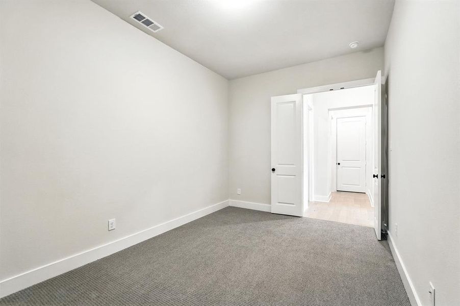 Entertainment Room Entertainment Room