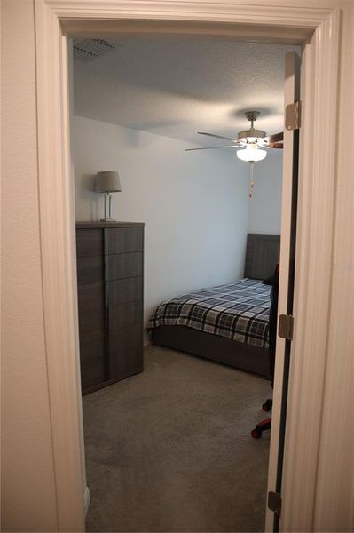 Image 10 of a home in .