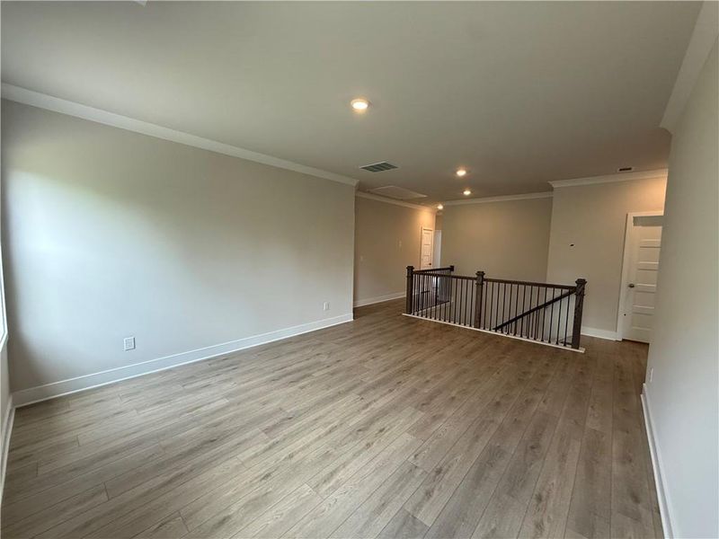 Spacious, unfurnished interior of a new home in Ponderosa Farms Estates, Gainesville (Image 20).