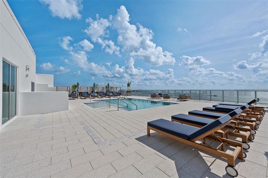 Community amenities in , Tampa (Image 34).