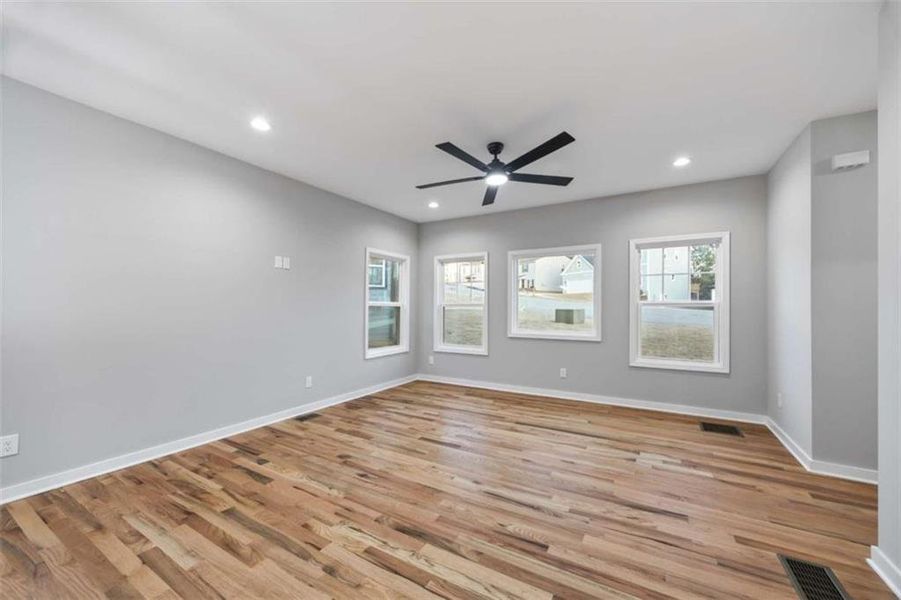Spacious, unfurnished interior of a new home in , Douglasville (Image 18). Spacious, unfurnished interior of a new home in , Douglasville (Image 18).