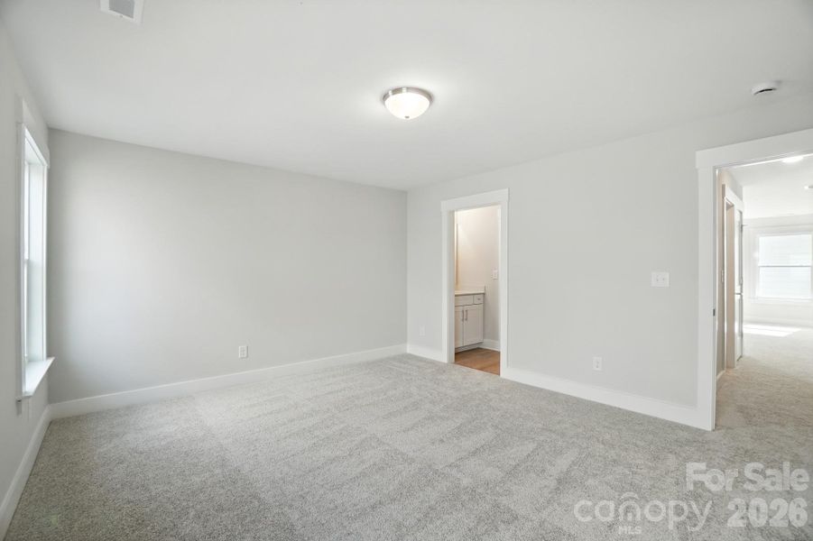 Spacious, unfurnished interior of a new home in Heritage - 55+ Community, Indian Trail (Image 40).