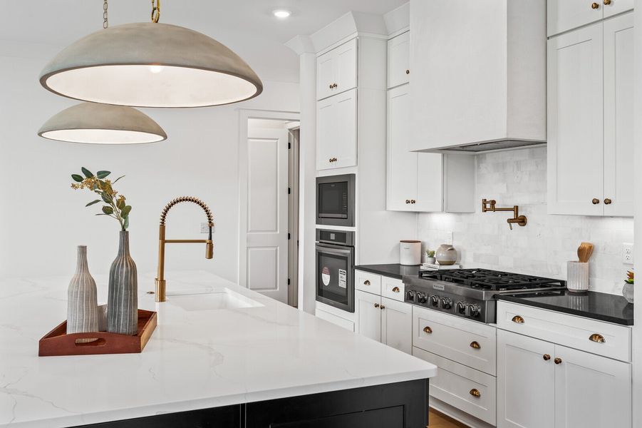 5,377sf New Home in Thompson's Station, TN.  - Slide 17