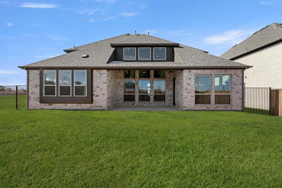 26. 14930 Shoal - Back