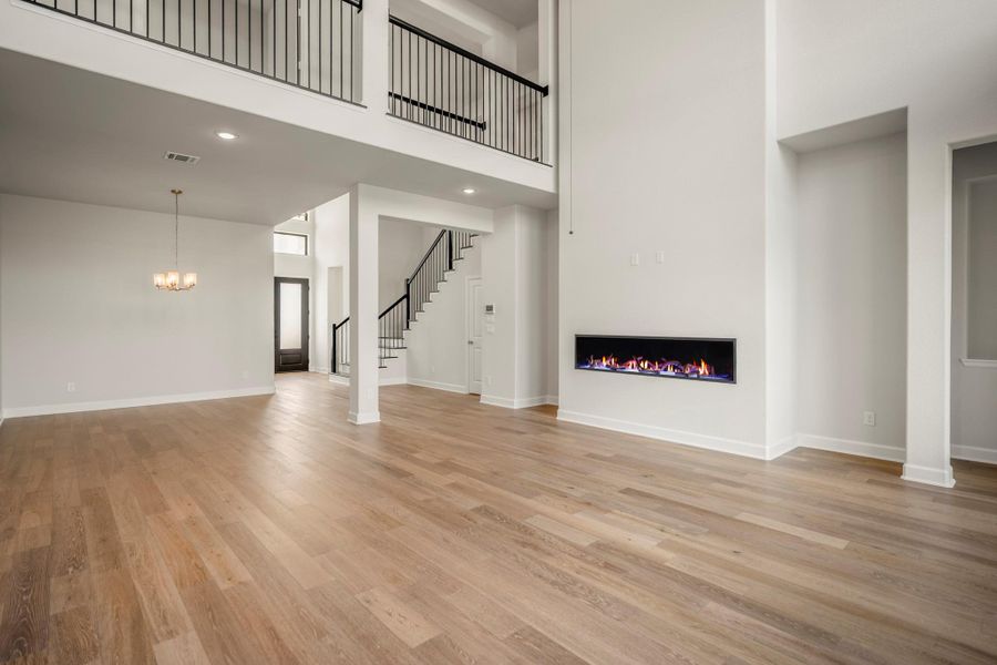 Spacious, unfurnished interior of a new home in Sienna 70' Lots, Missouri City (Image 46). Spacious, unfurnished interior of a new home in Sienna 70' Lots, Missouri City (Image 46).