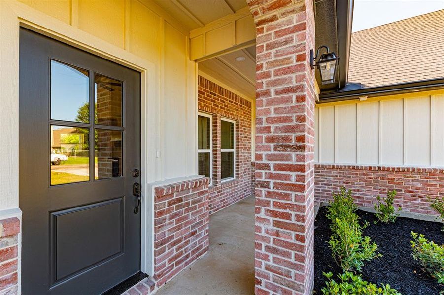 Exterior details and patio area of a home in , Wills Point (Image 4).
