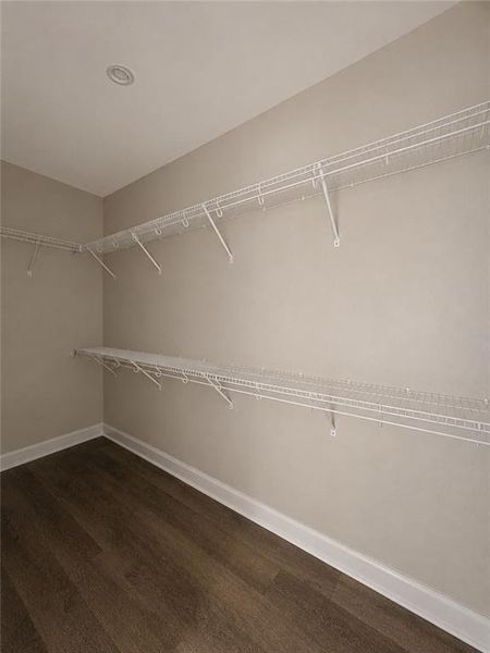 Spacious, unfurnished interior of a new home in , Nicholson (Image 8).