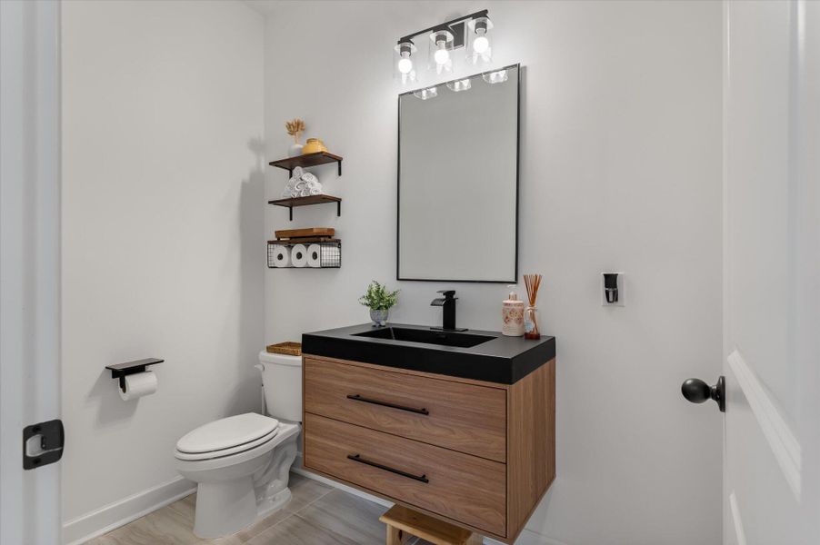 Image 47 of a home in .