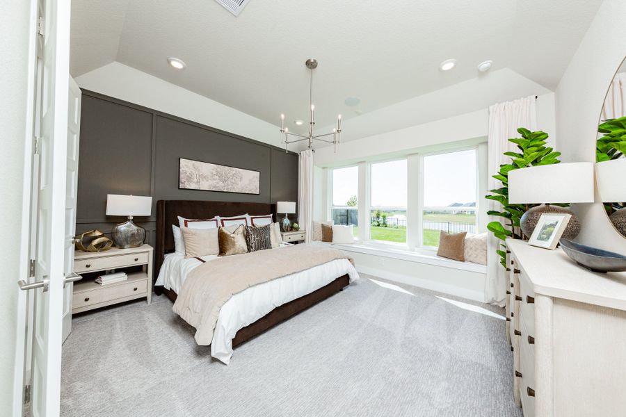 Furnished interior view inside a new home in Amira, Tomball (Image 8).