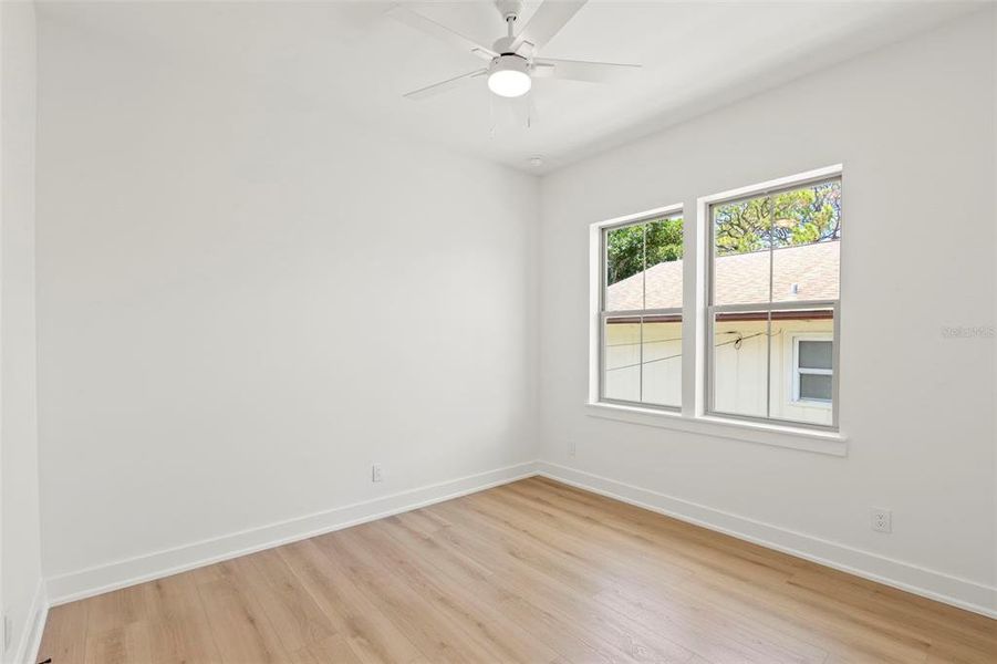 Spacious, unfurnished interior of a new home in , St. Petersburg (Image 32).