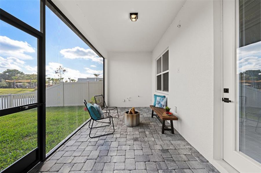 Exterior details and patio area of a home in , Wesley Chapel (Image 23).