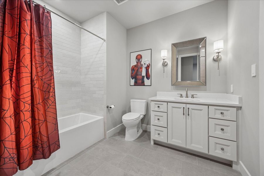 Furnished interior view inside a new home in , Houston (Image 12).