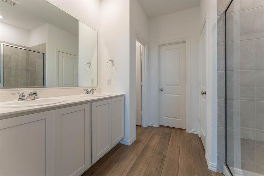 Furnished interior view inside a new home in , McKinney (Image 16).