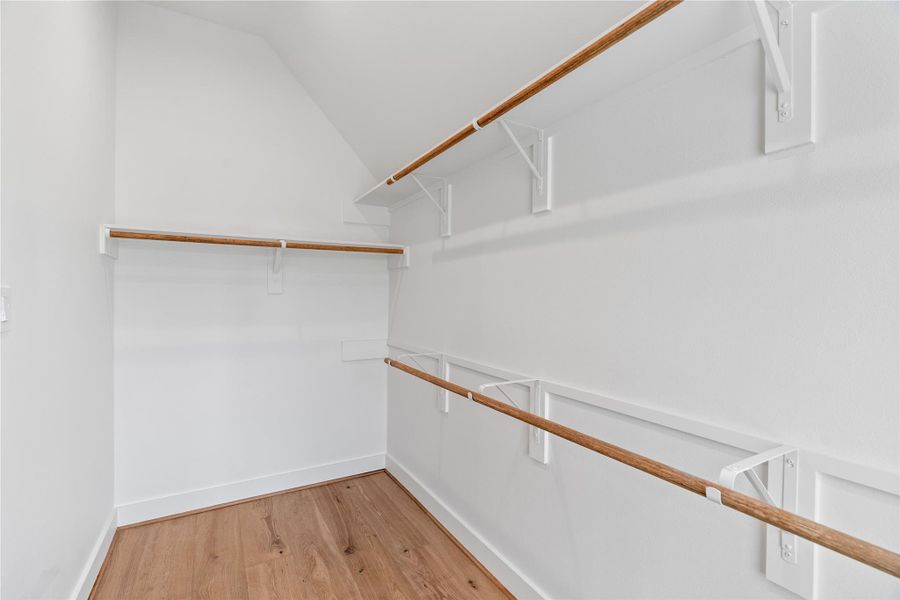 Spacious, unfurnished interior of a new home in , Houston (Image 19).