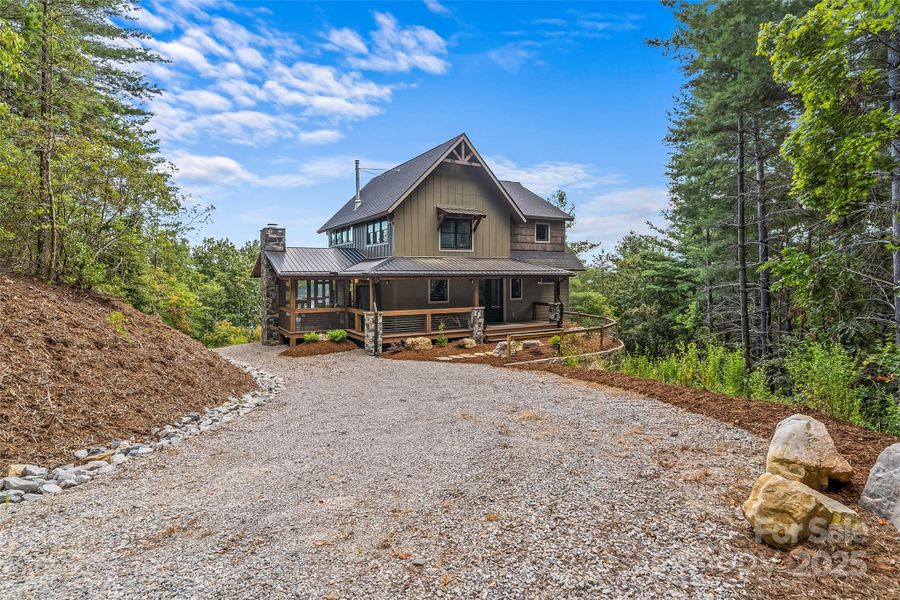 Image 40 of a home in .