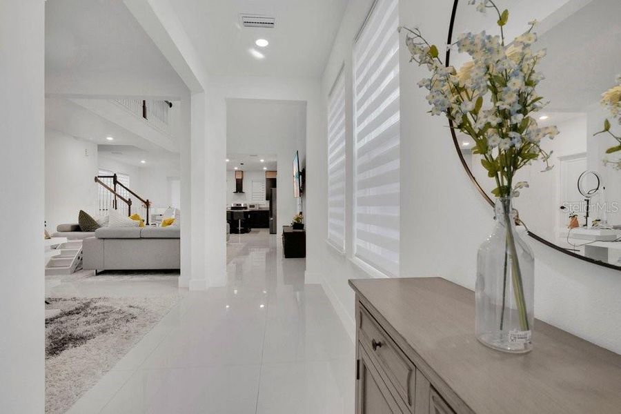 Furnished interior view inside a new home in , Winter Garden (Image 8).