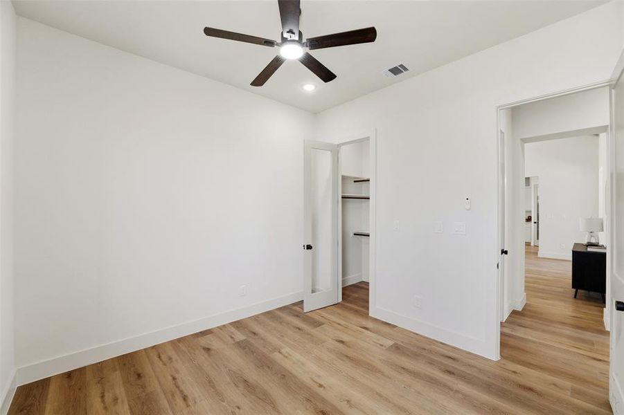 Spacious, unfurnished interior of a new home in , Fort Worth (Image 31).