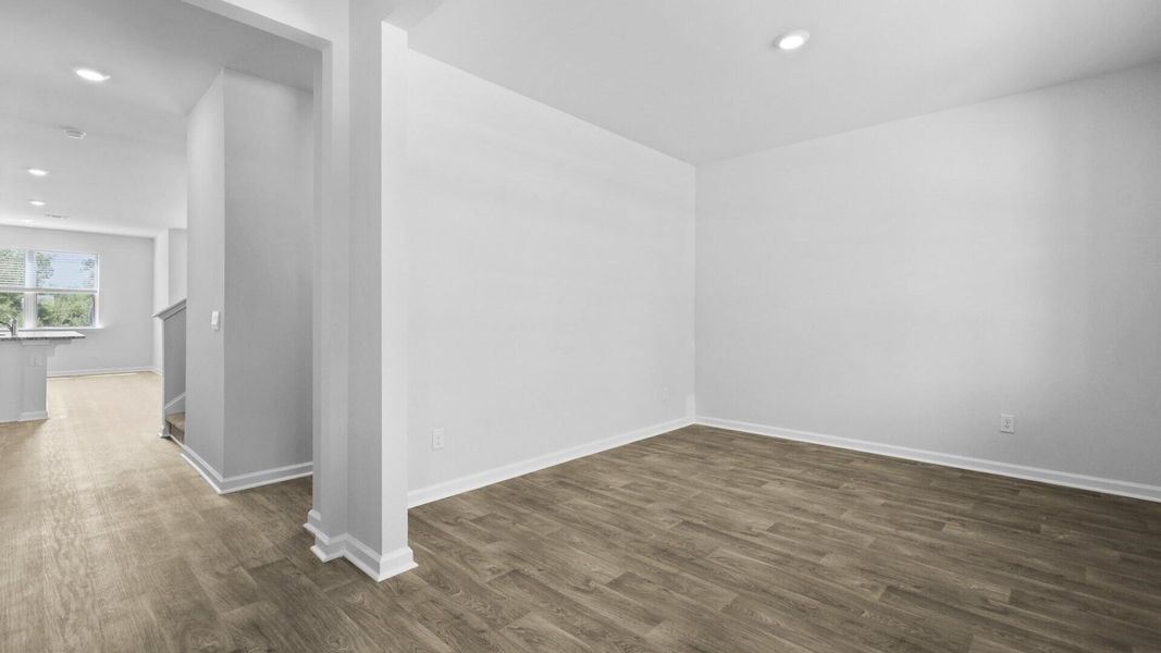 Spacious, unfurnished interior of a new home in Lakeview at Kitfield, Moncks Corner (Image 20).