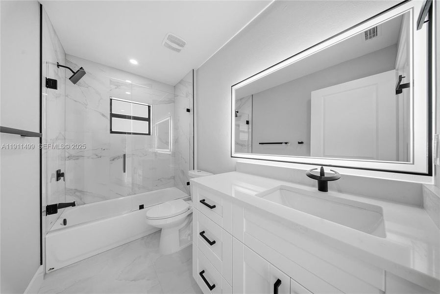 Guest Bathroom Guest Bathroom