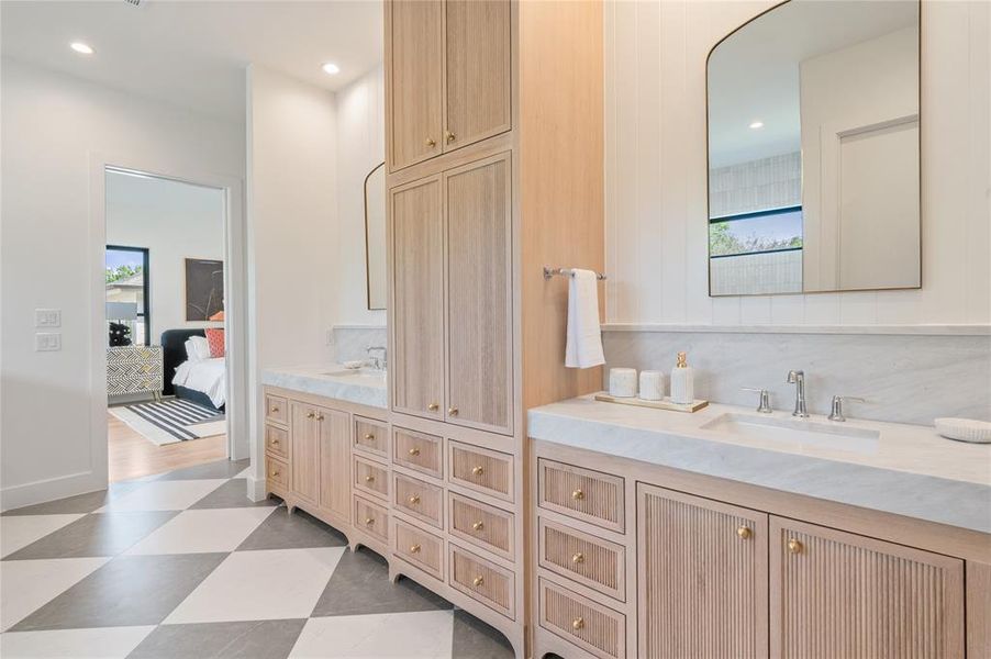 Furnished interior view inside a new home in , Dallas (Image 10).