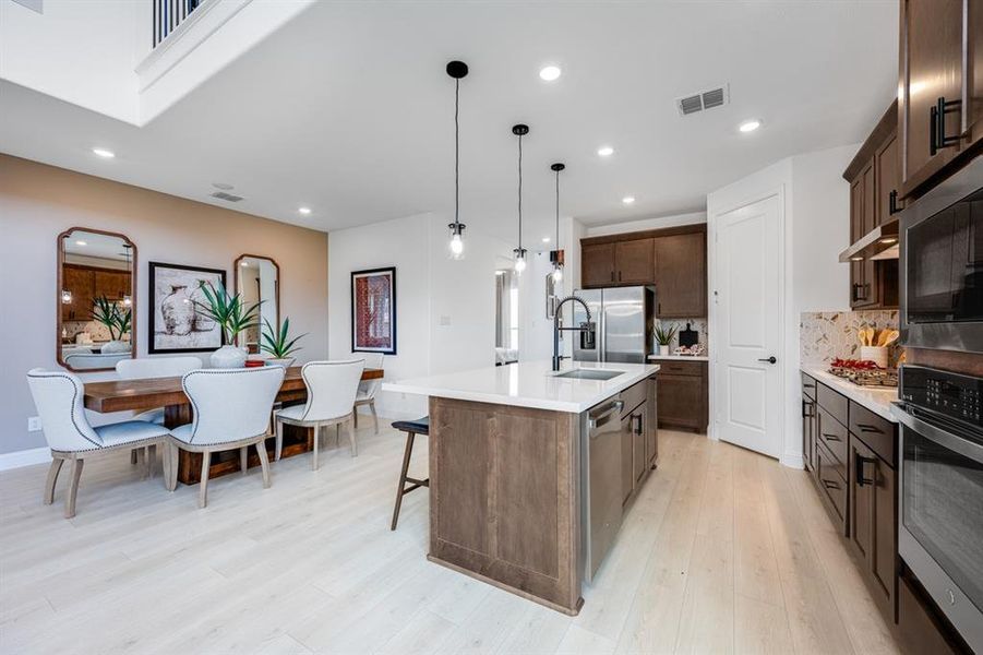 REPRESENTATIVE PHOTO REPRESENTATIVE PHOTO