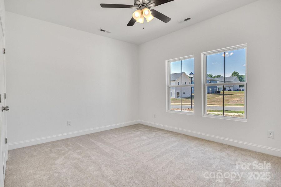 Spacious, unfurnished interior of a new home in , Kannapolis (Image 12).
