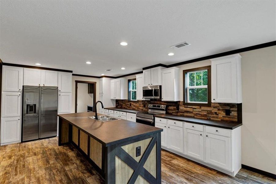 Furnished interior view inside a new home in , Waleska (Image 11).