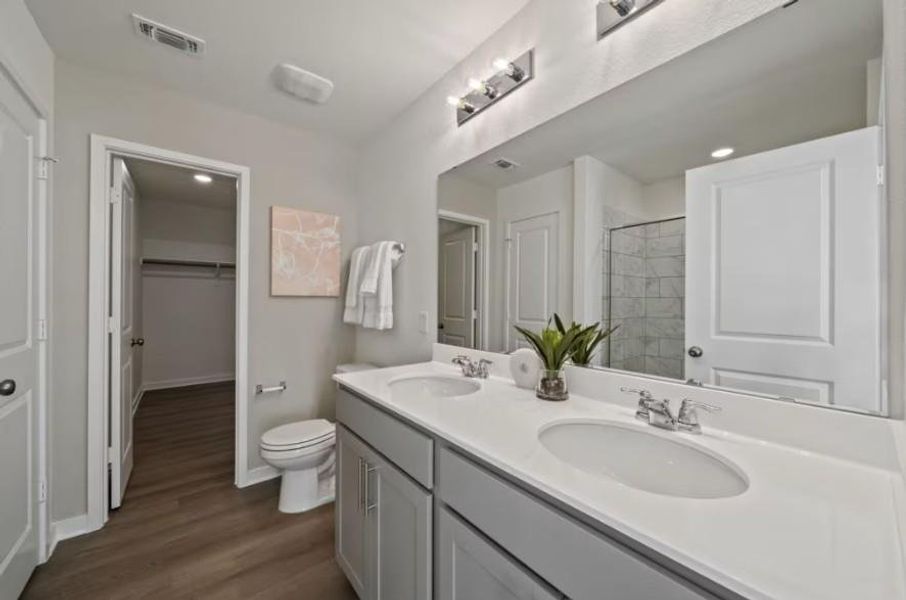 Photo of Centex model home with same floor plan, not of actual home listed. Photo of Centex model home with same floor plan, not of actual home listed.