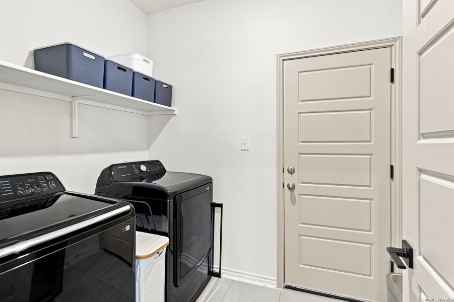 Furnished interior view inside a new home in , San Antonio (Image 6).