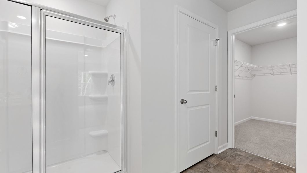 Image 28 of a home in Treemont Commons.