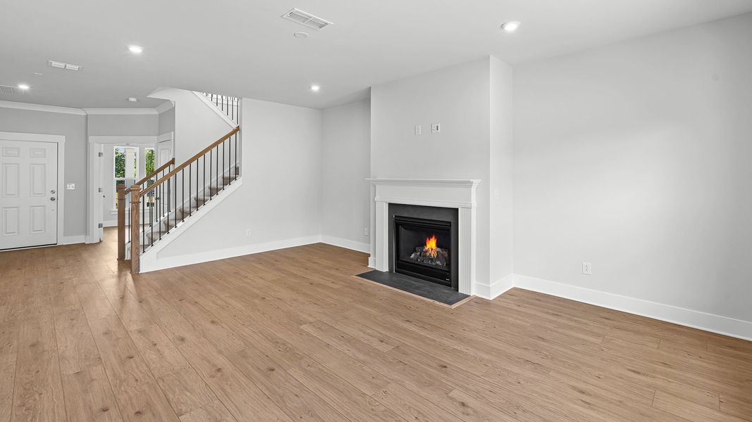Spacious, unfurnished interior of a new home in Hunters Creek, Flowery Branch (Image 30). Spacious, unfurnished interior of a new home in Hunters Creek, Flowery Branch (Image 30).