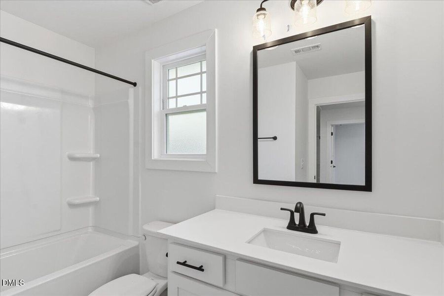 31-105 Manchester Ct-31