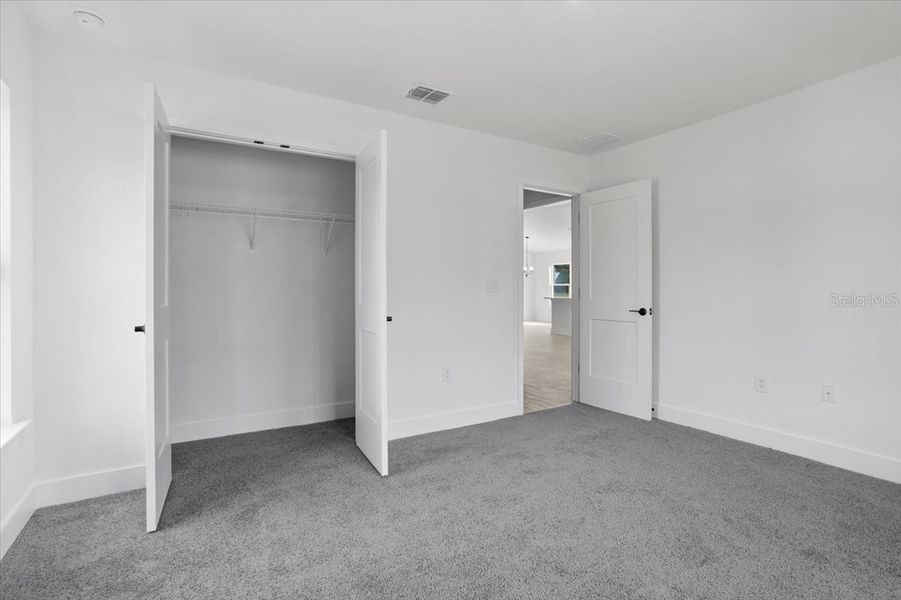 Spacious, unfurnished interior of a new home in Kirkland Farms, Alachua (Image 33). Spacious, unfurnished interior of a new home in Kirkland Farms, Alachua (Image 33).