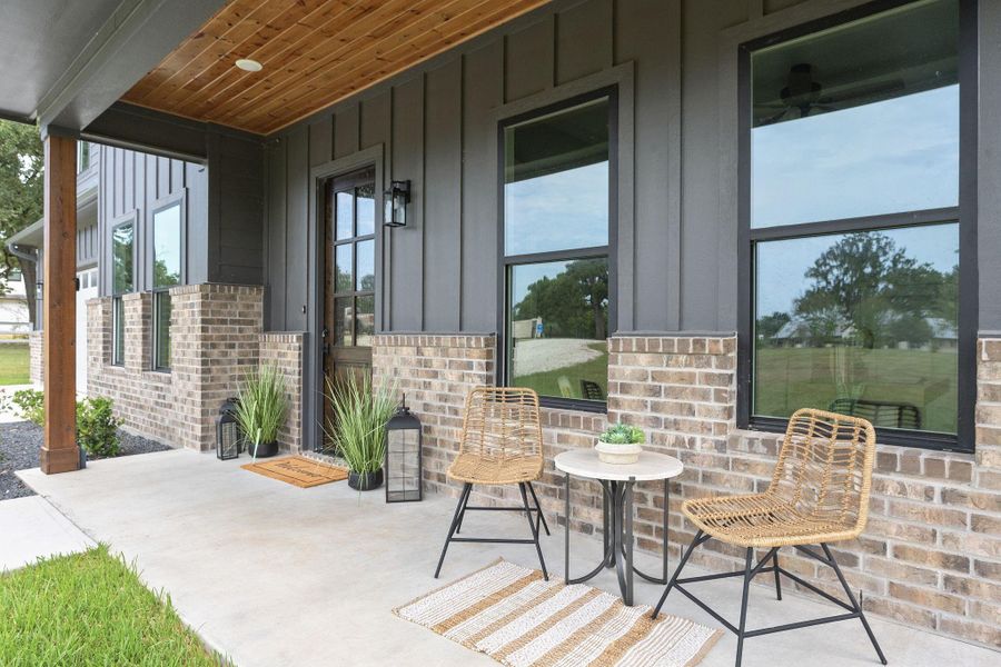 Exterior details and patio area of a home in , College Station (Image 4).