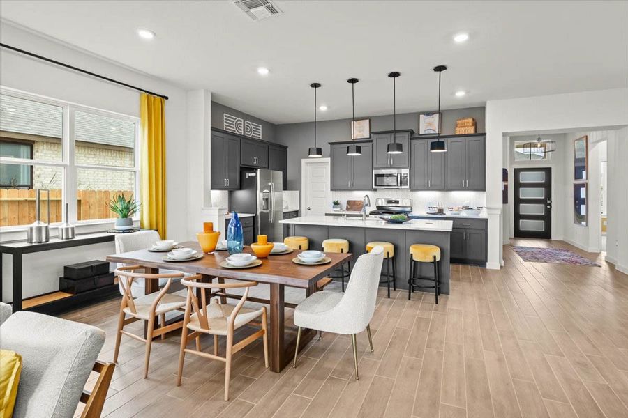 Furnished interior view inside a new home in Meyer Ranch, New Braunfels (Image 41).