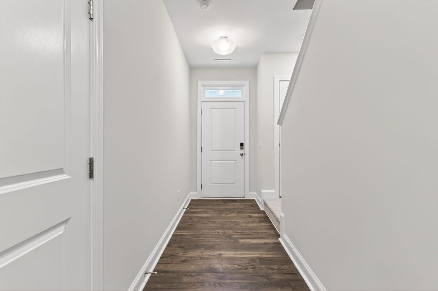 574 Barrington Row Avenue, Zebulon, NC.  - Slide 20