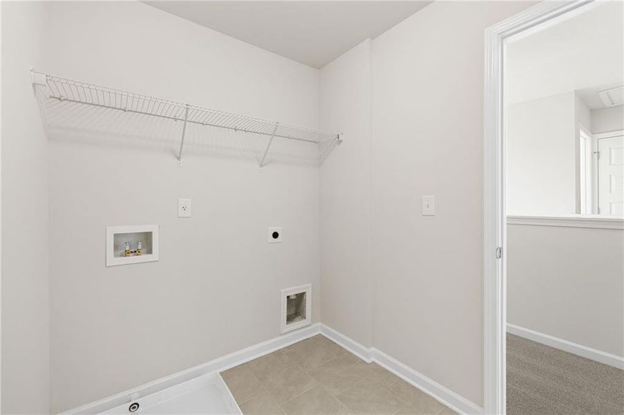 Spacious, unfurnished interior of a new home in Oakhill Estates, Adairsville (Image 15).