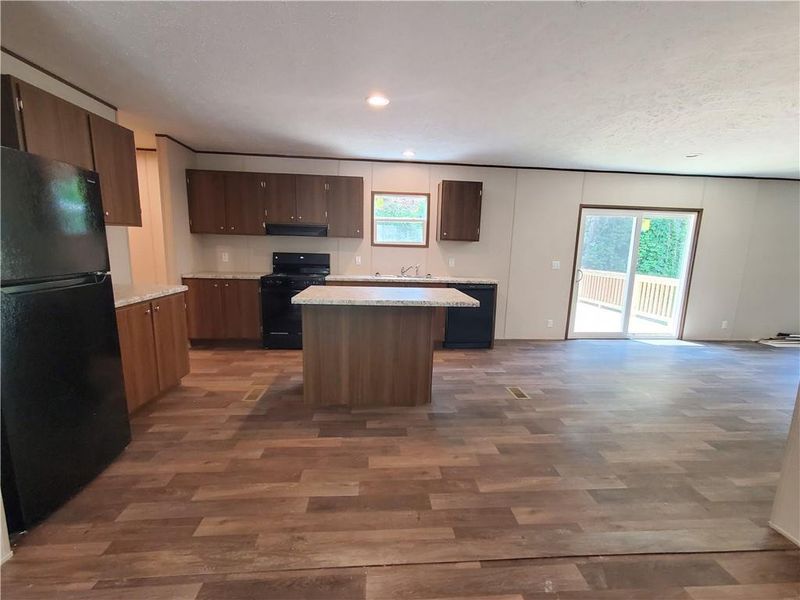Image 27 of a home in .