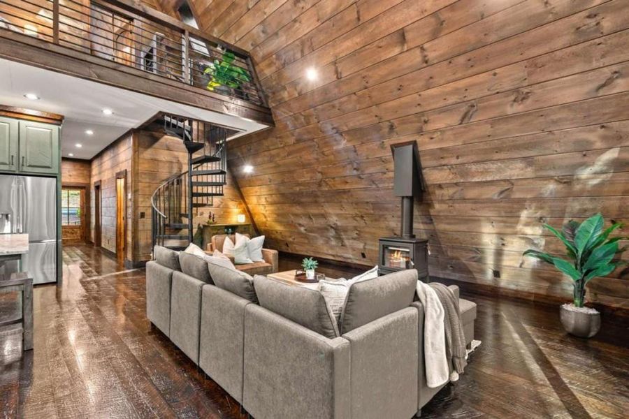 Image 57 of a home in .