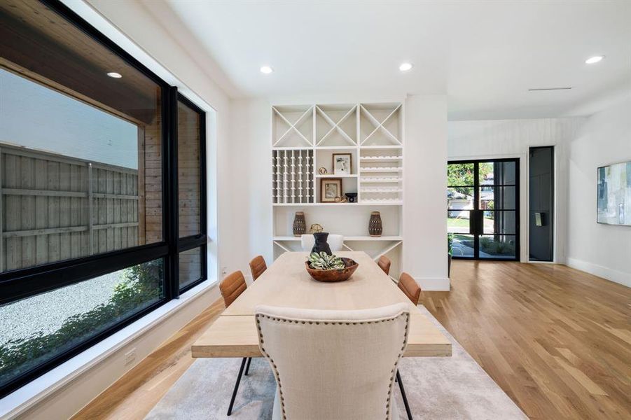 Furnished interior view inside a new home in , Dallas (Image 25). Furnished interior view inside a new home in , Dallas (Image 25).