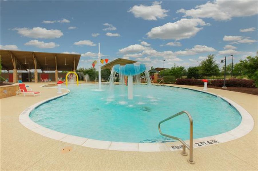 Community amenities in Blanco Vista, San Marcos (Image 47).