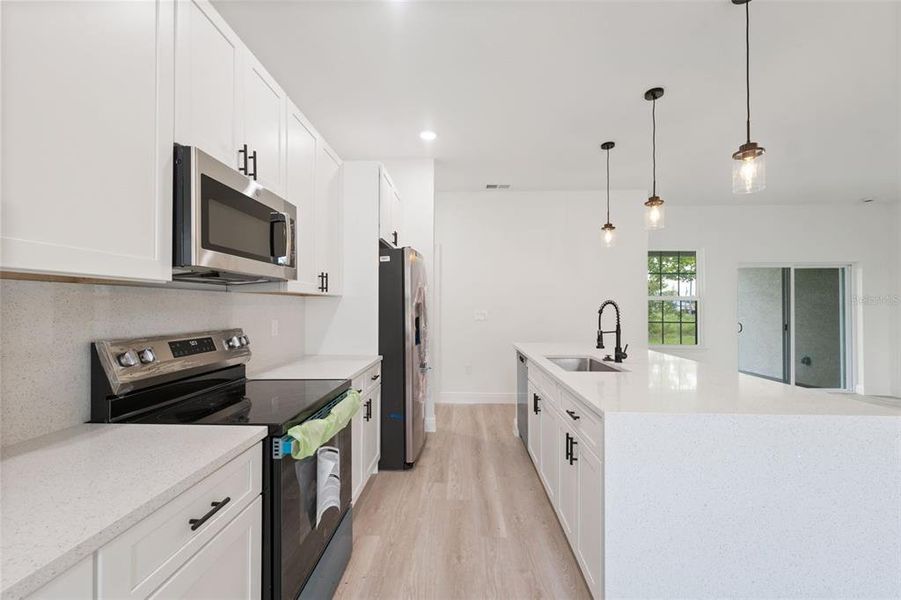 Furnished interior view inside a new home in , Ocala (Image 5).