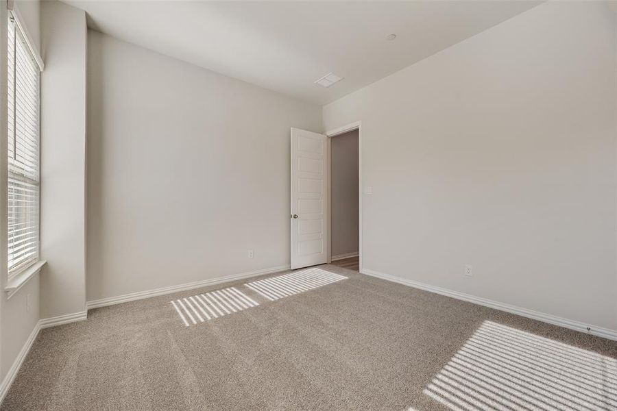 Spacious, unfurnished interior of a new home in Wade Settlement Townhomes, Frisco (Image 21).