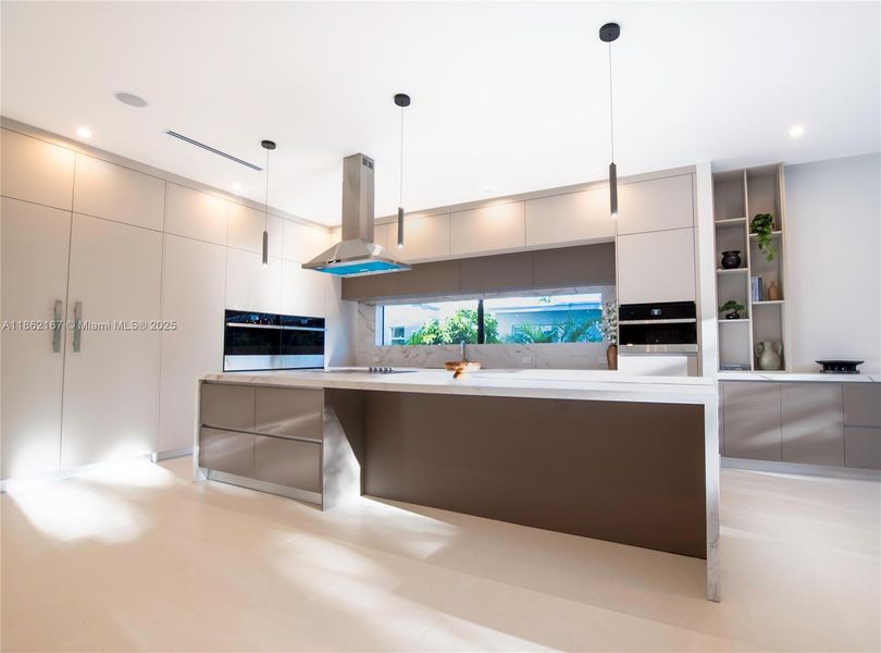 Image 50 of a home in .