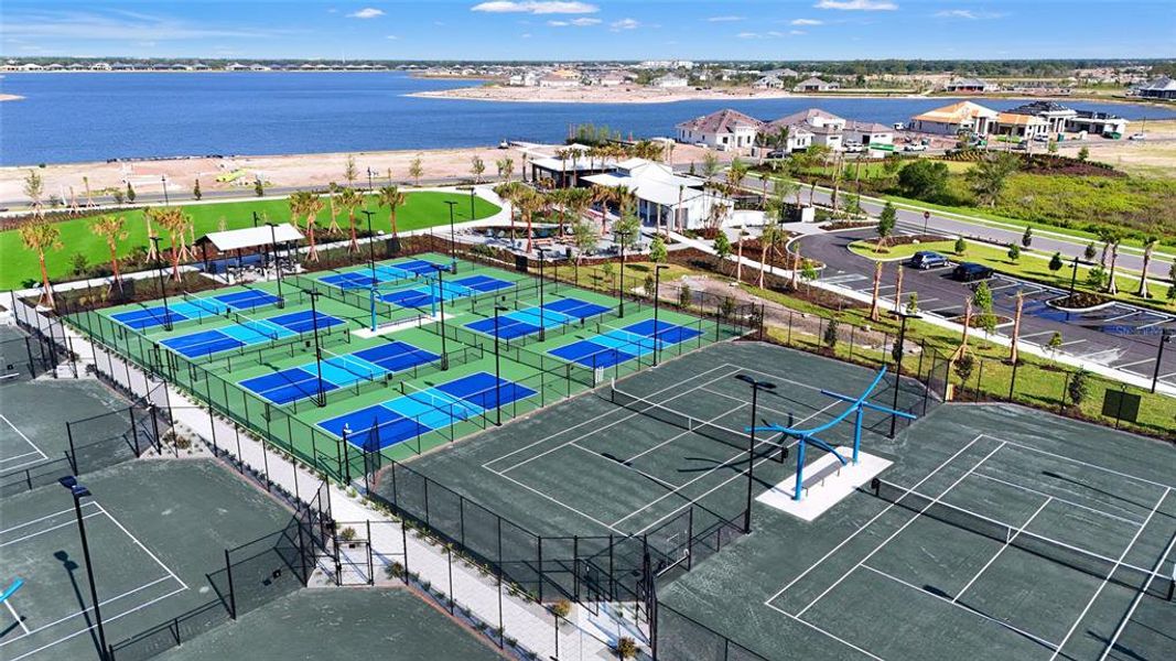 Community amenities in , Sarasota (Image 64).