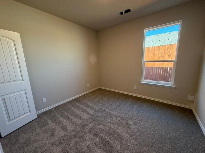 Spacious, unfurnished interior of a new home in Waterford Park, Weatherford (Image 12). Spacious, unfurnished interior of a new home in Waterford Park, Weatherford (Image 12).